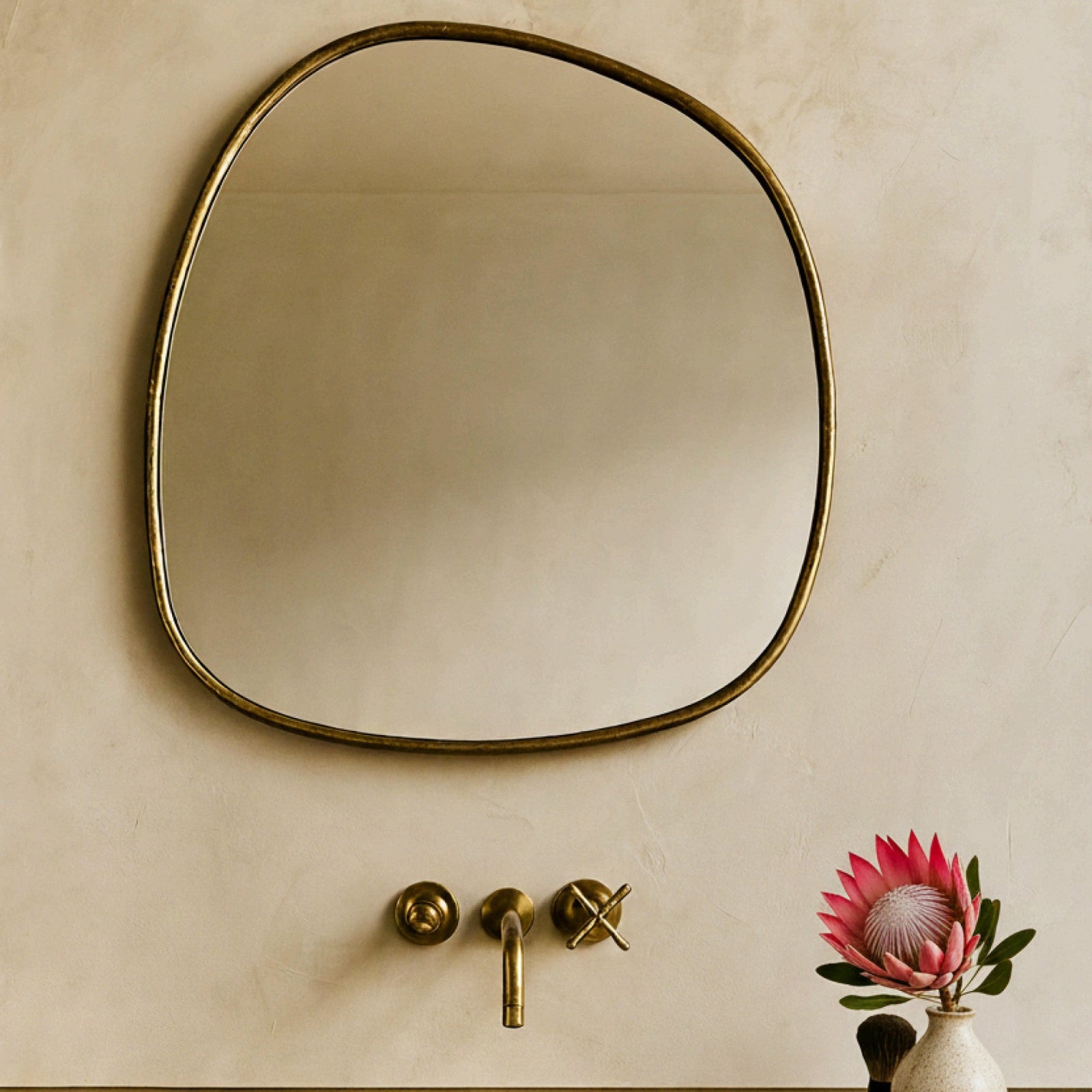 TEHOME Asymmetrical Irregular Shaped Mirror Antiqued Gold Asymmetrical Accent Mirror Irregular Bathroom Wall Mirror