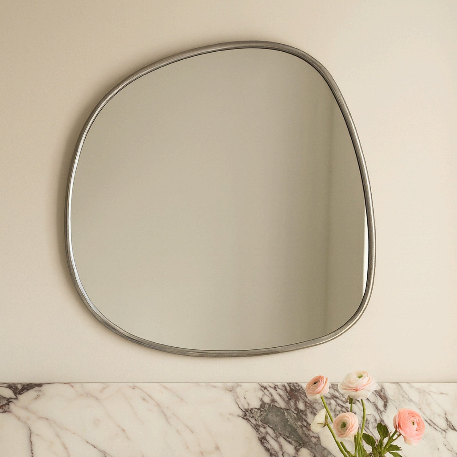 TEHOME Asymmetrical Irregular Shaped Mirror Antiqued Gold Asymmetrical Accent Mirror Irregular Bathroom Wall Mirror