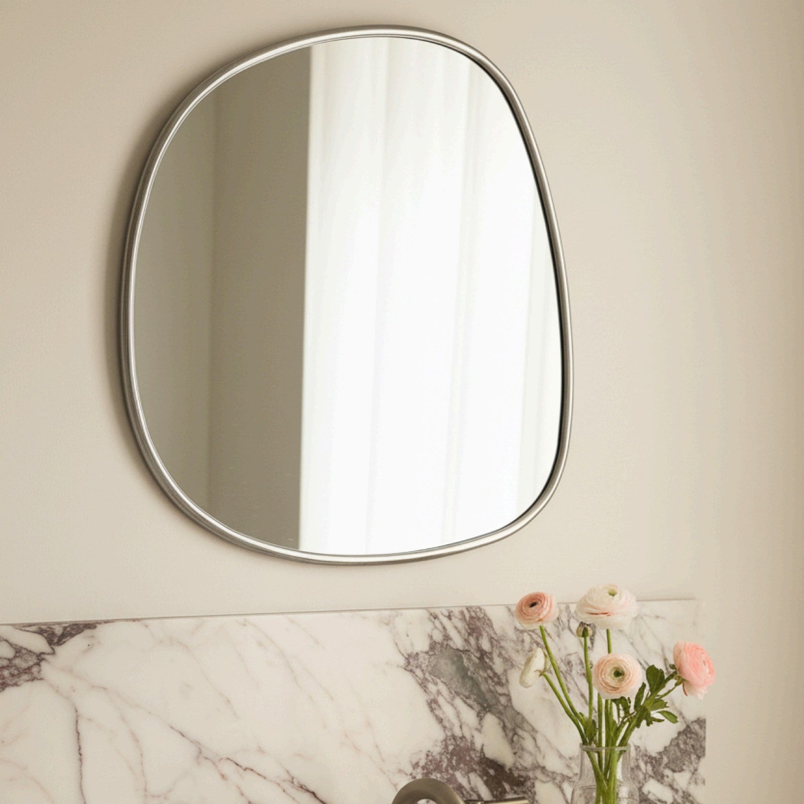 TEHOME Asymmetrical Irregular Shaped Mirror Antiqued Gold Asymmetrical Accent Mirror Irregular Bathroom Wall Mirror